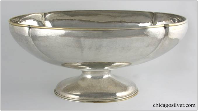 Kalo bowl, large, footed, fluted oval centerpiece with heavy wire on rim.  